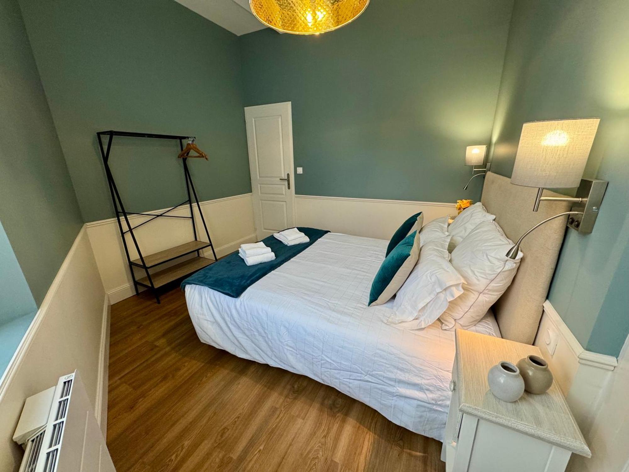 Appartement Le Corneille centre ville climatisé Saumur Extérieur photo